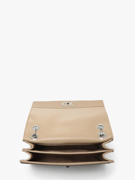 Sac BandouliÃ¨re Ck Medium Calvin klein jeans Beige ck medium K613138 vue secondaire 3
