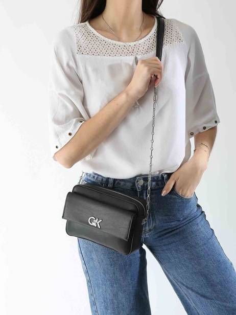 Sac BandouliÃ¨re Ck Pocket Polyester RecyclÃ© Calvin klein jeans Noir ck pocket K613089 vue secondaire 1