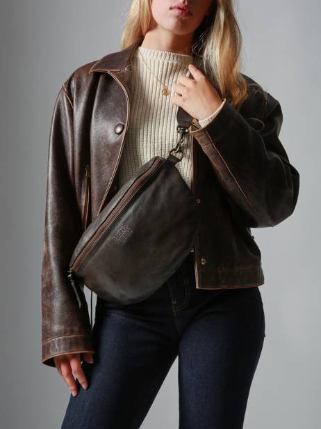 Leather Cow Belt Bag Basilic pepper Brown cow BCOW54 other view 1